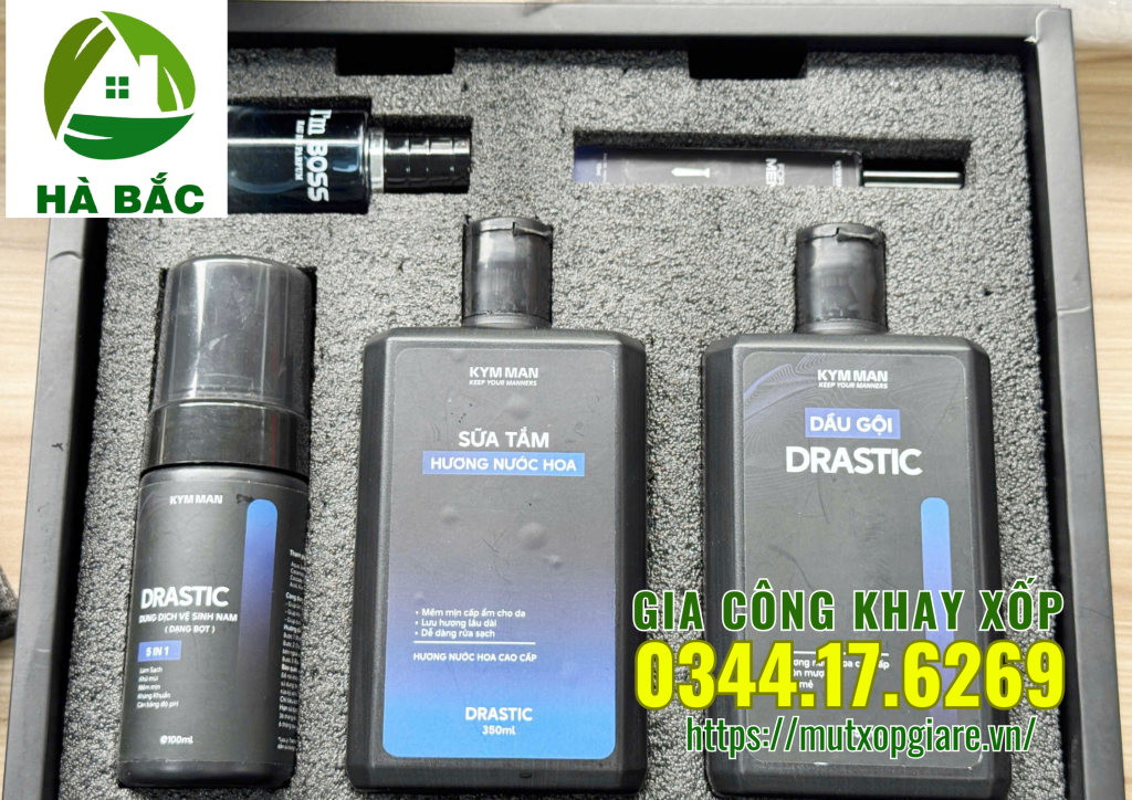 gia-cong-khay-xop-mau-den-tai-long-an 